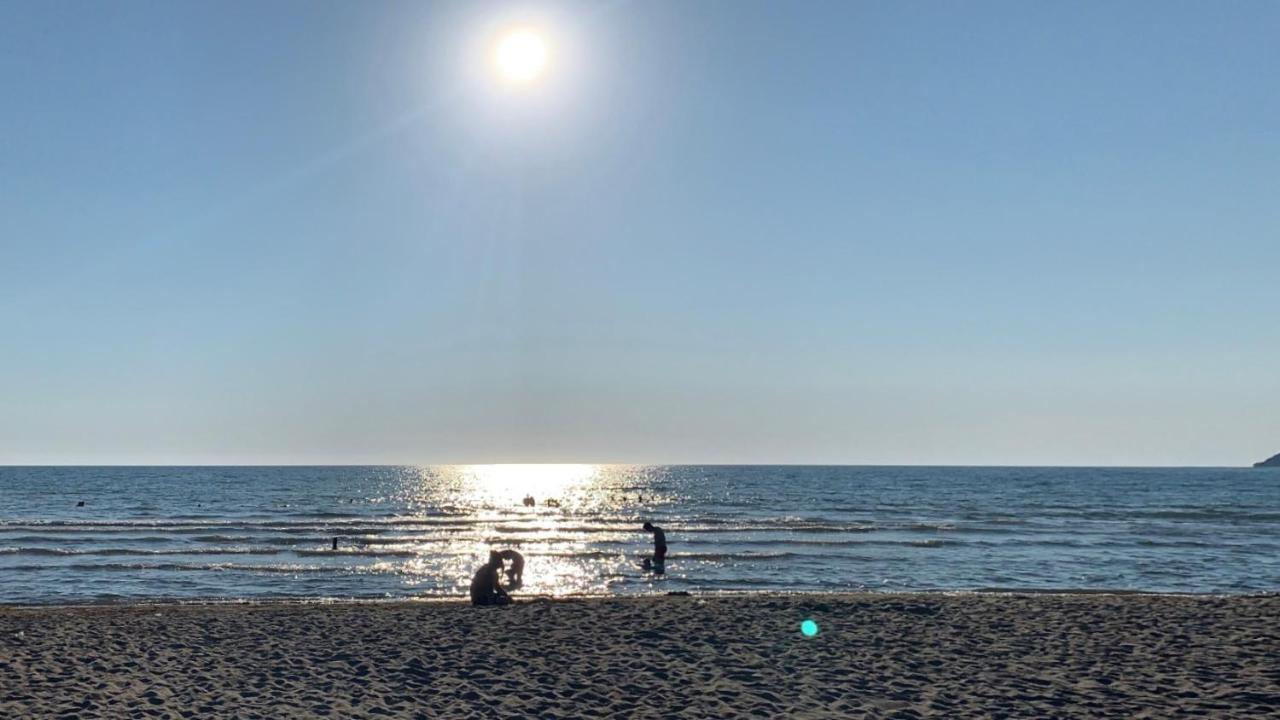 Diamond Beach Residence Hotel Plazhi San Pietro エクステリア 写真